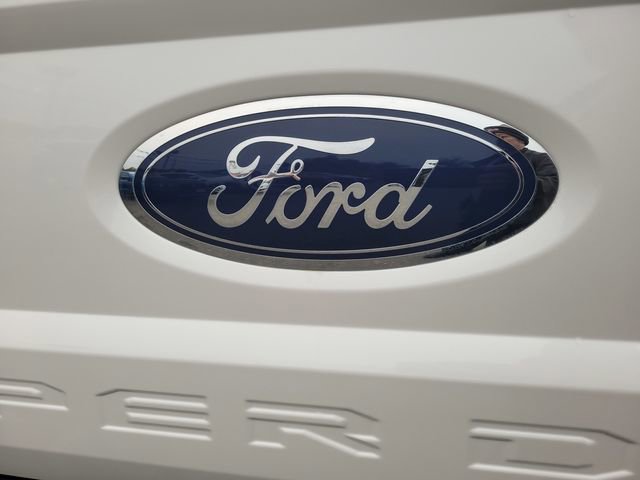 Certified 2019 Ford F350 Lariat w/ Lariat Ultimate Package image 7