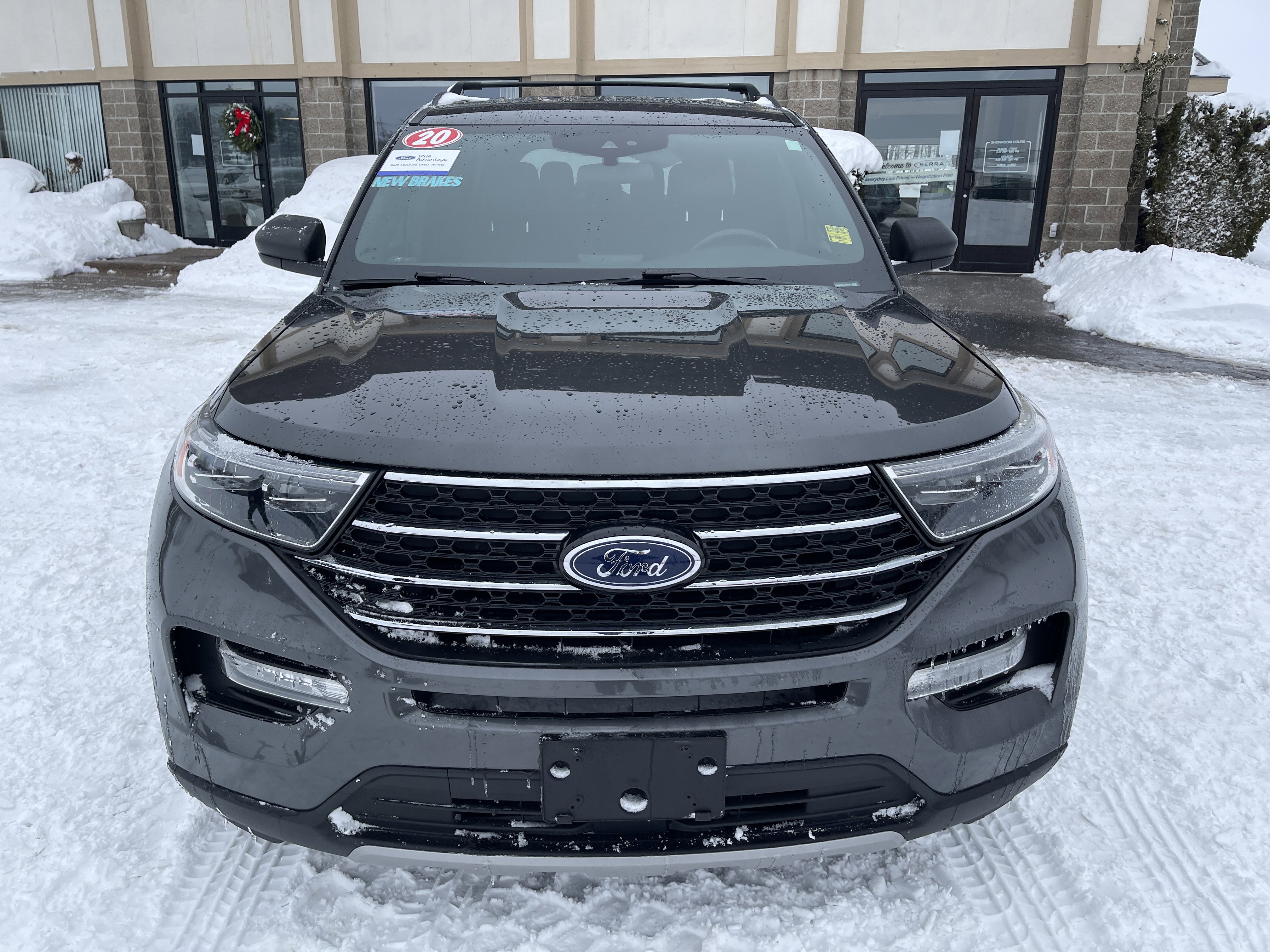 Certified 2020 Ford Explorer XLT w/ Equipment Group 202A image 9