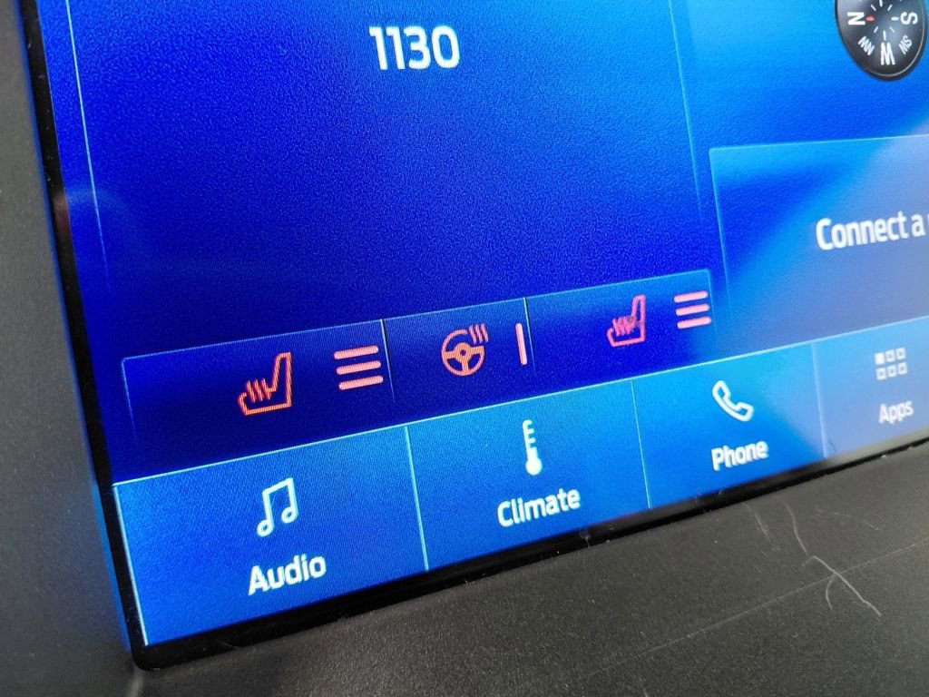 Certified 2019 Ford Edge SEL w/ Equipment Group 201A image 11