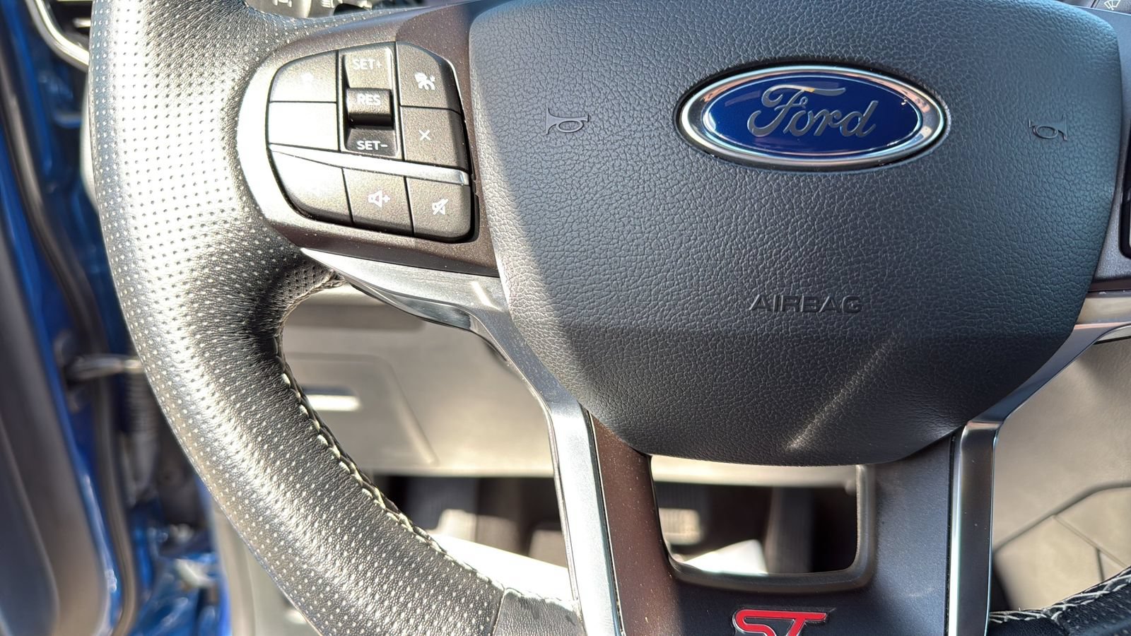 Certified 2020 Ford Explorer ST w/ ST Street Pack AWD/4WD image 16