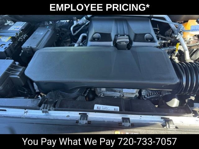 Used 2025 Chevrolet Colorado ZR2 w/ Technology Package AWD/4WD image 28