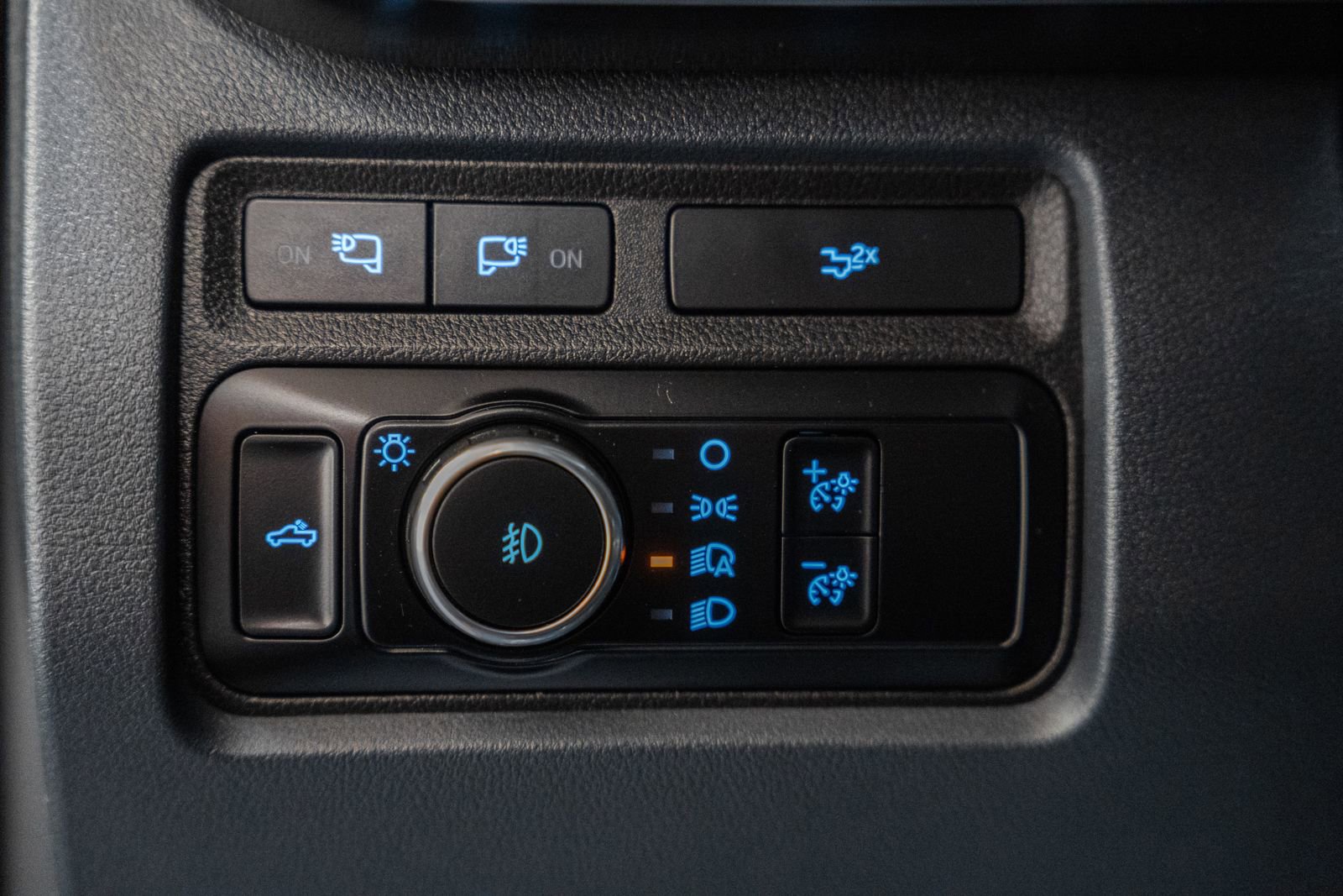 Certified 2024 Ford F250 Lariat w/ Lariat Ultimate Package image 57