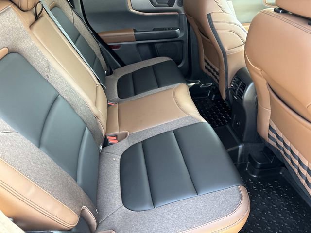 Certified 2025 Ford Bronco Sport Outer Banks w/ Outer Banks Tech Package+ AWD/4WD image 20