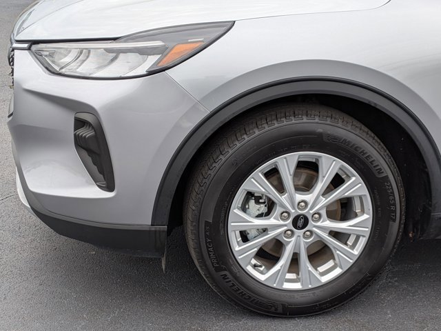 Certified 2023 Ford Escape Active image 8