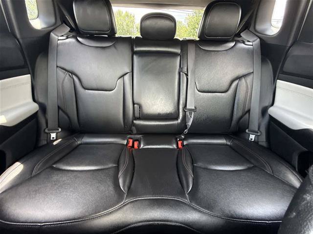 Used 2024 Jeep Compass Limited AWD/4WD image 17