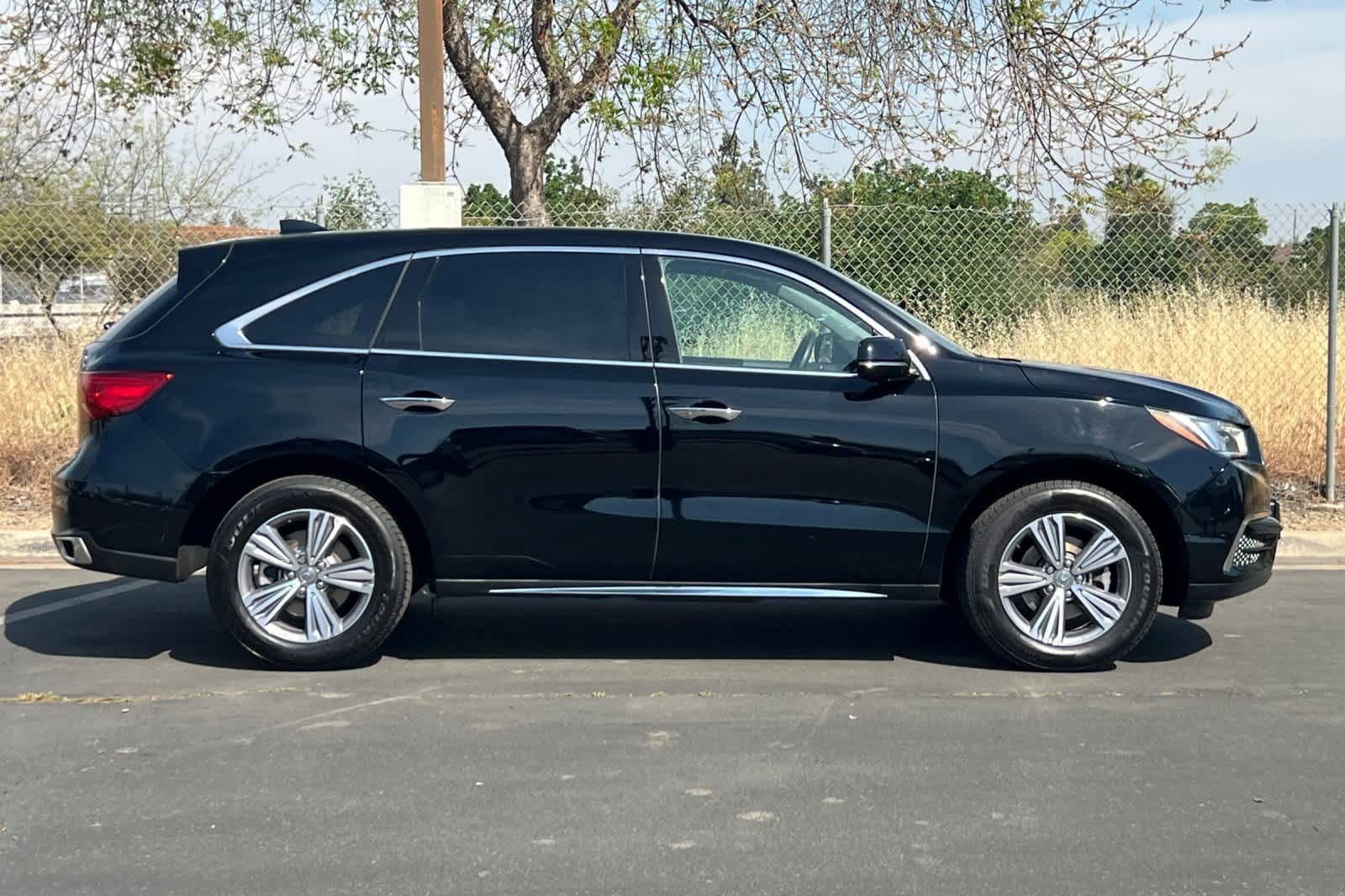 Used 2020 Acura MDX SH-AWD image 6