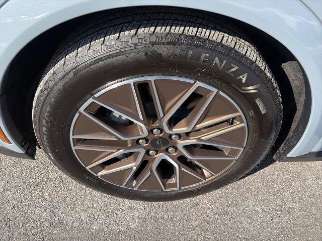 Certified 2025 Ford Mustang Mach-E Premium image 24