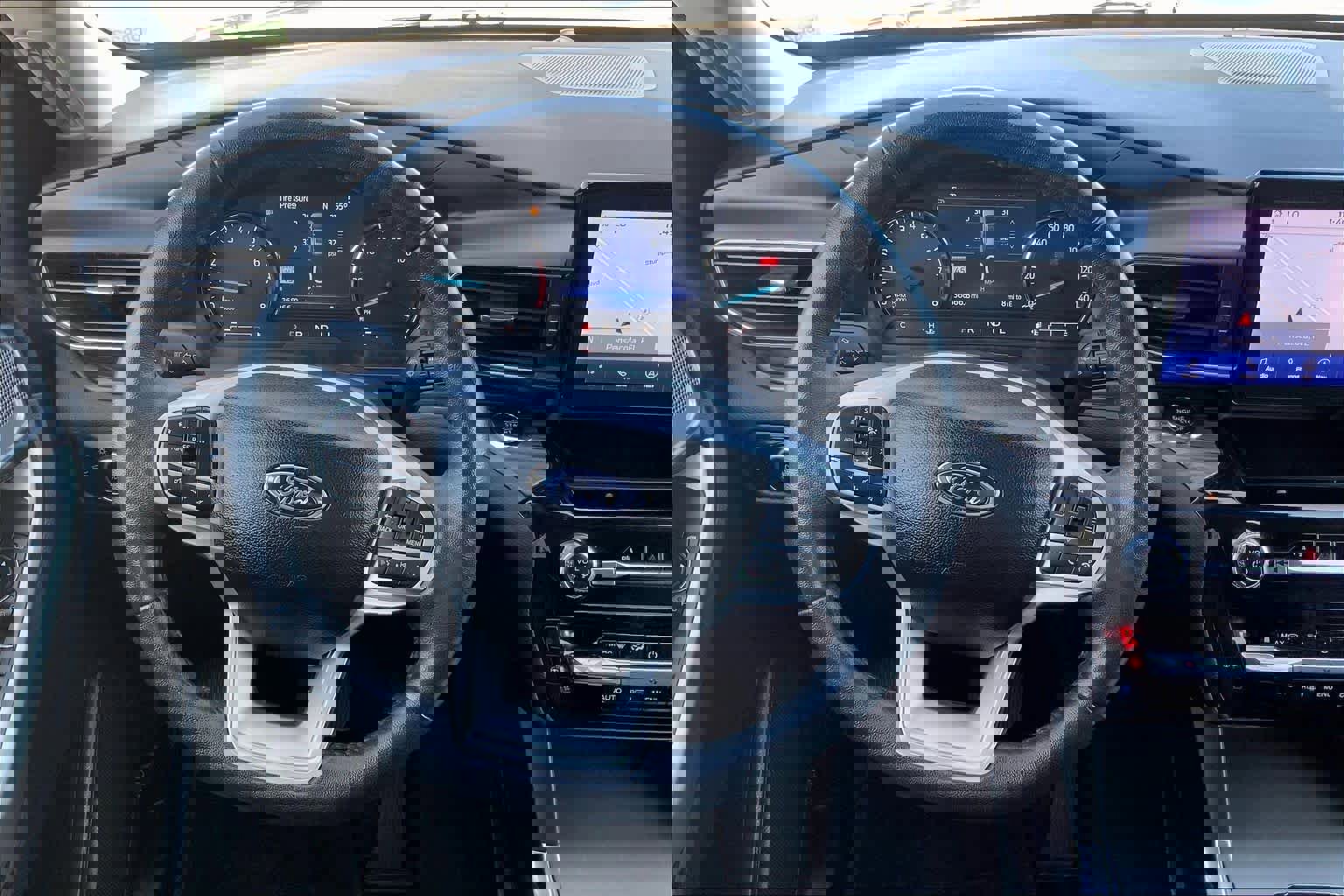 Certified 2023 Ford Explorer Limited image 8