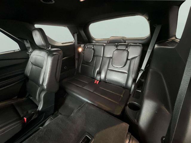 Certified 2020 Ford Explorer XLT w/ Equipment Group 202A AWD/4WD image 19
