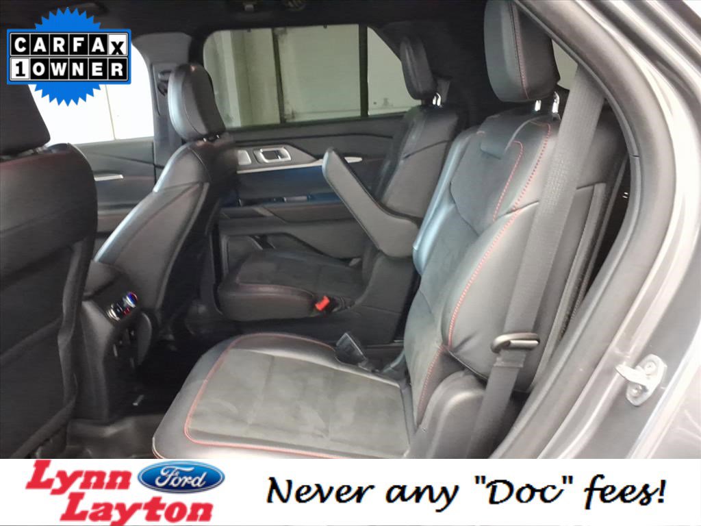 Certified 2025 Ford Explorer ST image 12