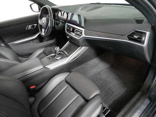 Used 2020 BMW 330i xDrive Sedan w/ Driving Assistance Package AWD/4WD image 11