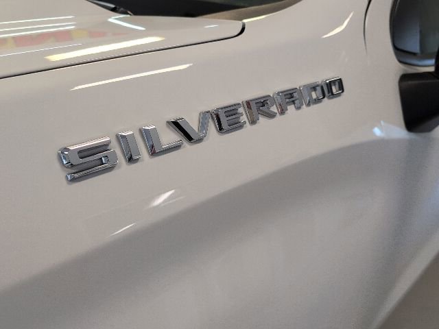 Used 2024 Chevrolet Silverado 1500 Custom AWD/4WD image 8