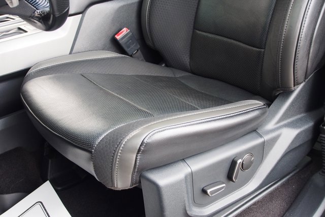 Certified 2020 Ford F150 Raptor w/ Equipment Group 802A Luxury image 17