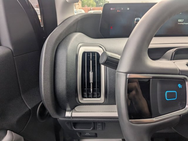 Certified 2025 Ford Expedition Active RWD image 16