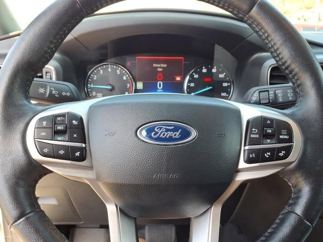 Certified 2023 Ford Explorer XLT w/ Equipment Group 202A AWD/4WD image 23