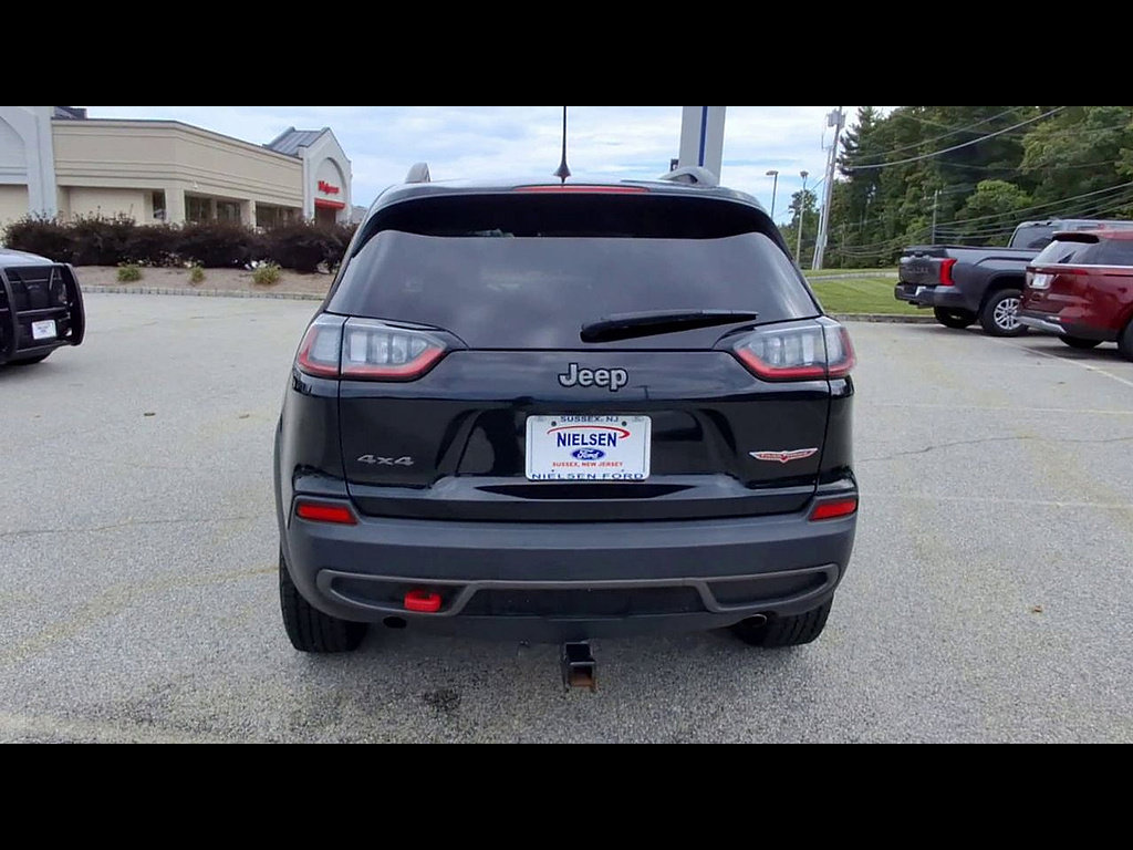 Used 2020 Jeep Cherokee Trailhawk AWD/4WD image 7