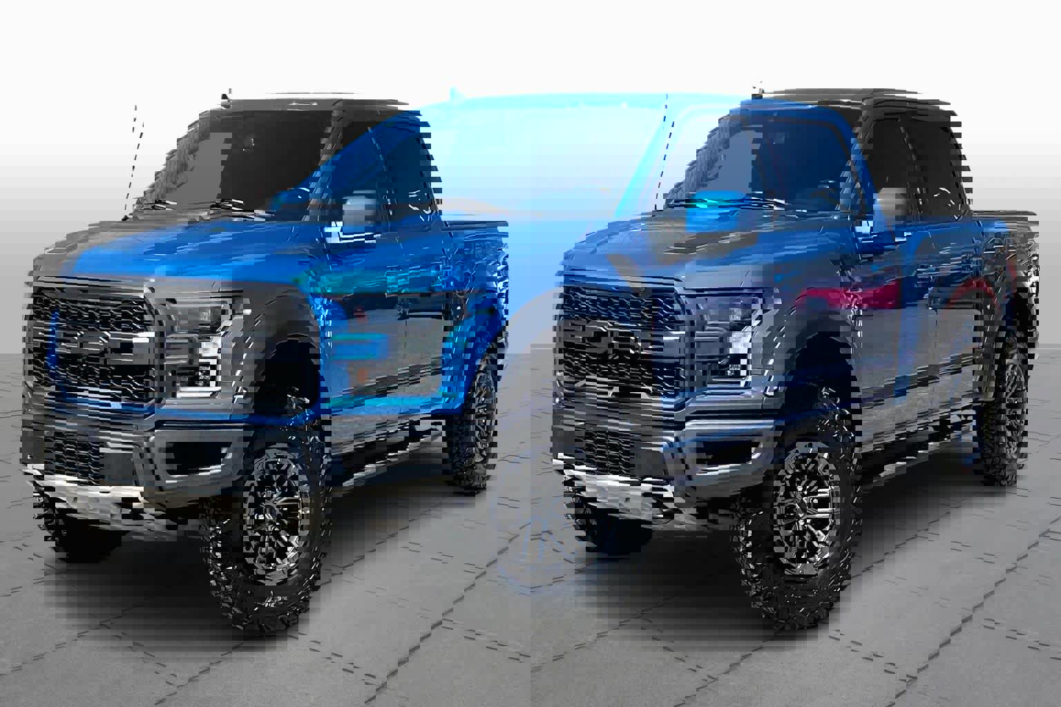 Certified 2019 Ford F150 Raptor w/ Equipment Group 802A Luxury image 7