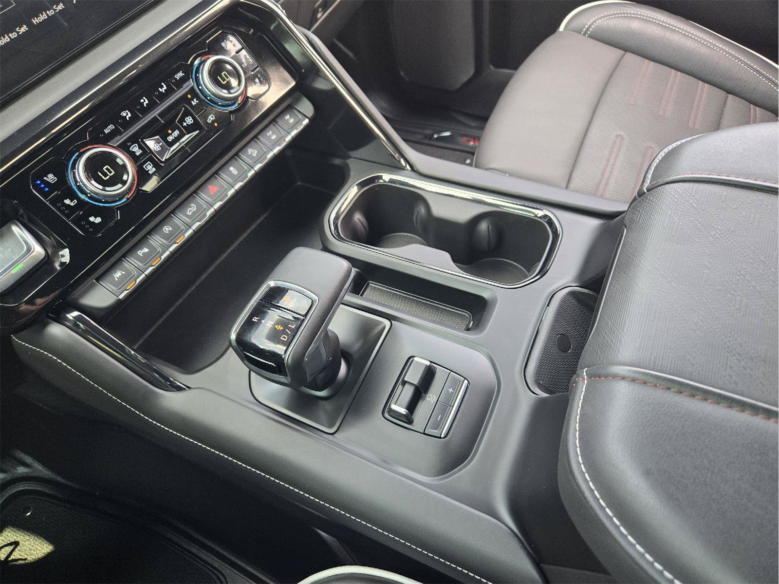 Used 2024 GMC Sierra 1500 AT4X AWD/4WD image 18