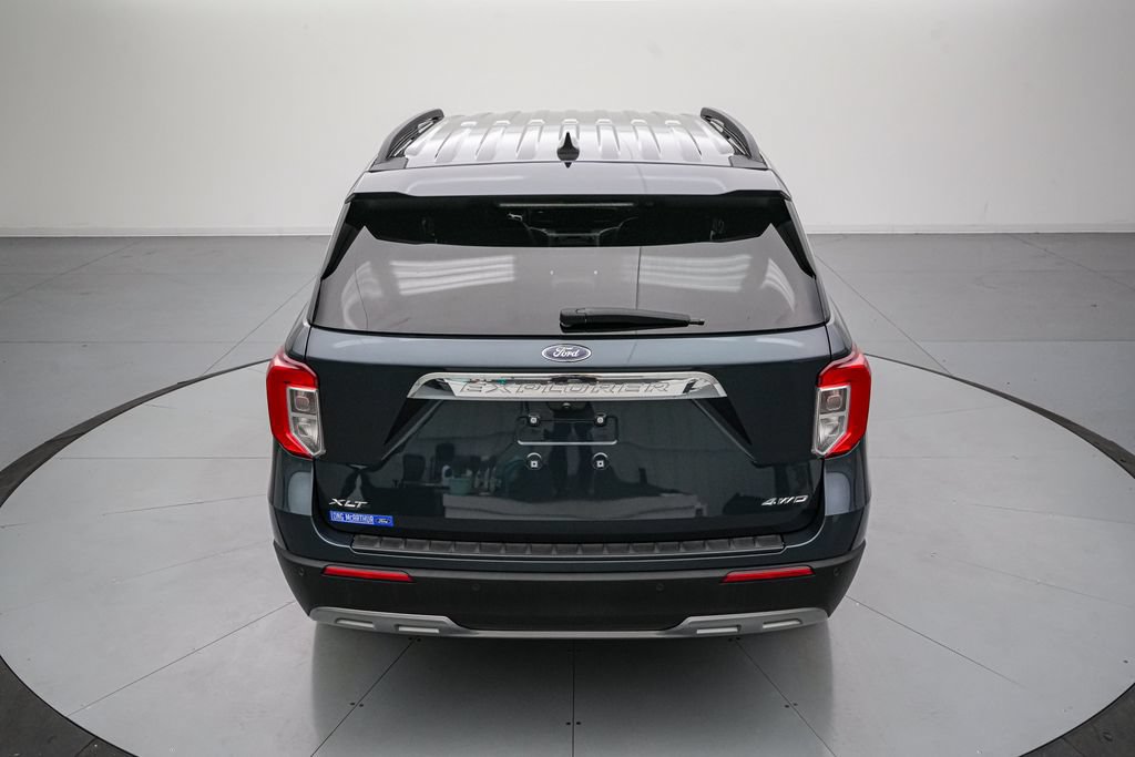 Certified 2023 Ford Explorer XLT w/ Equipment Group 202A AWD/4WD image 5