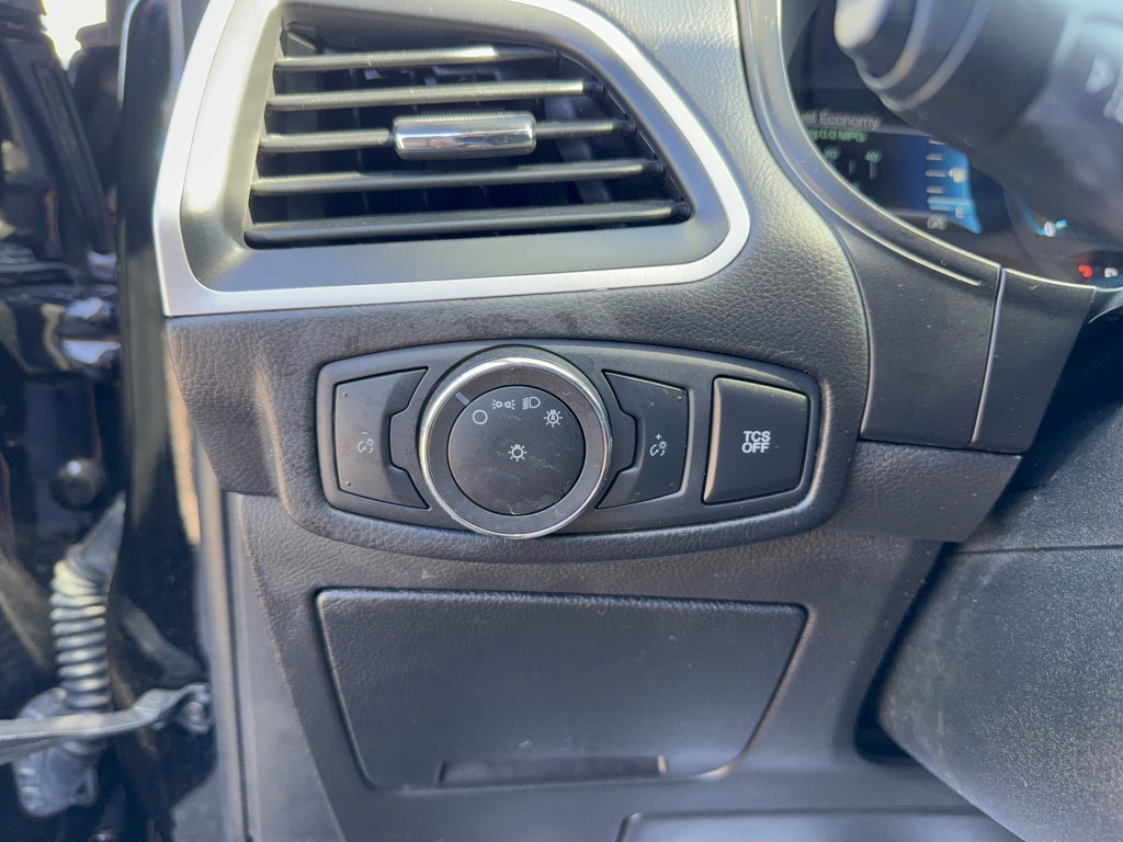 Certified 2023 Ford Edge SEL image 25