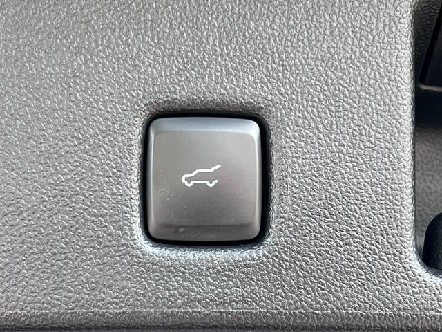 Certified 2024 Ford Escape ST-Line w/ Tech Pack #1 AWD/4WD image 33