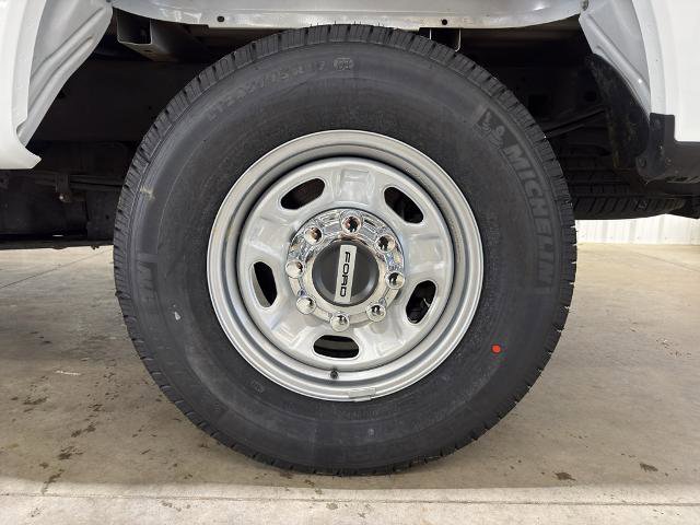 Certified 2024 Ford F250 XL w/ XL Off-Road Package AWD/4WD image 8