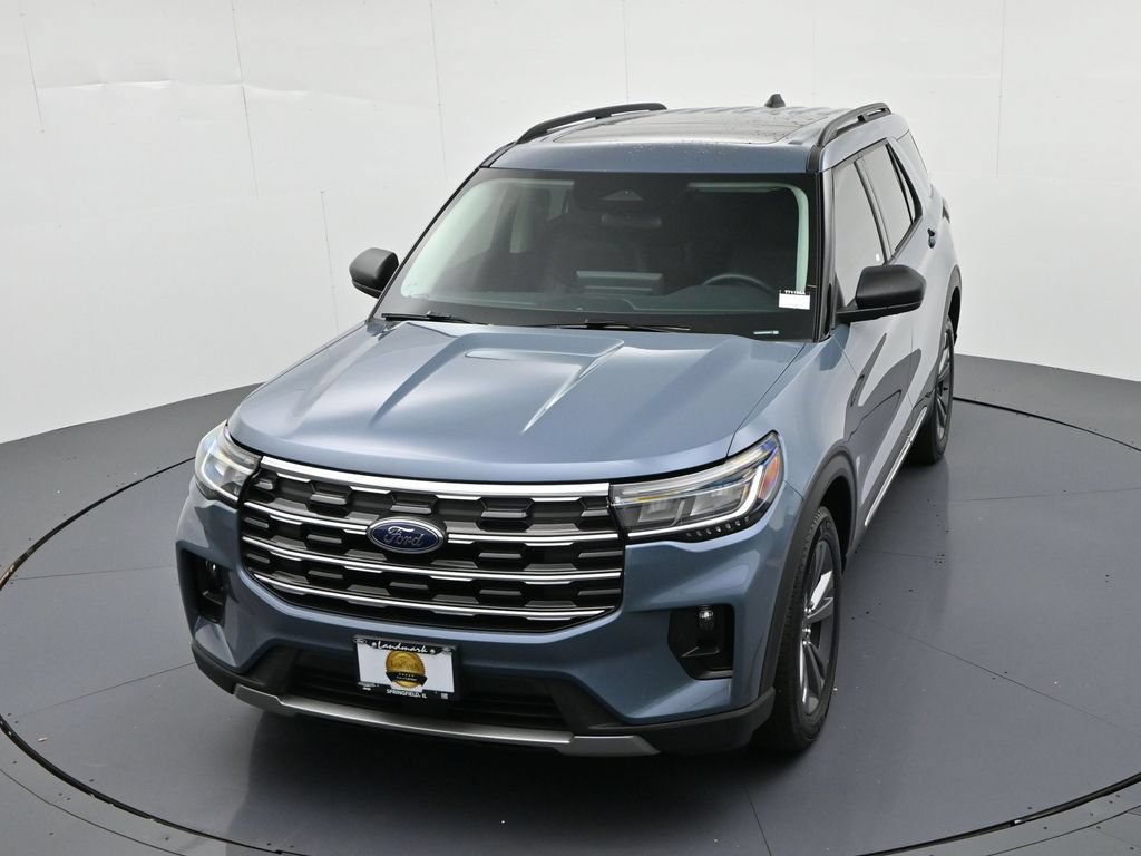 Certified 2025 Ford Explorer Active w/ Active Comfort Package AWD/4WD image 17