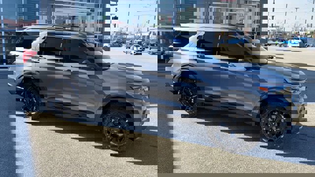 Certified 2022 Ford Explorer Timberline image 3