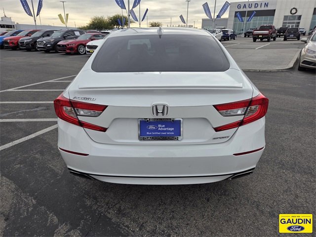 Used 2020 Honda Accord Sport image 6