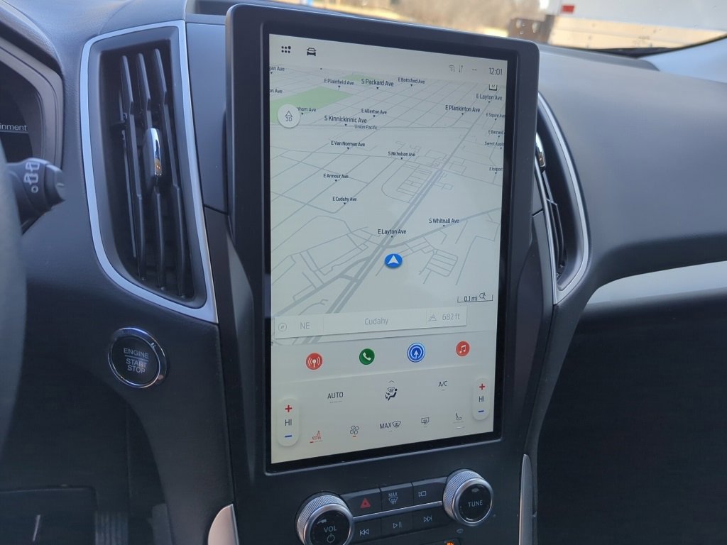 Certified 2024 Ford Edge SEL image 21