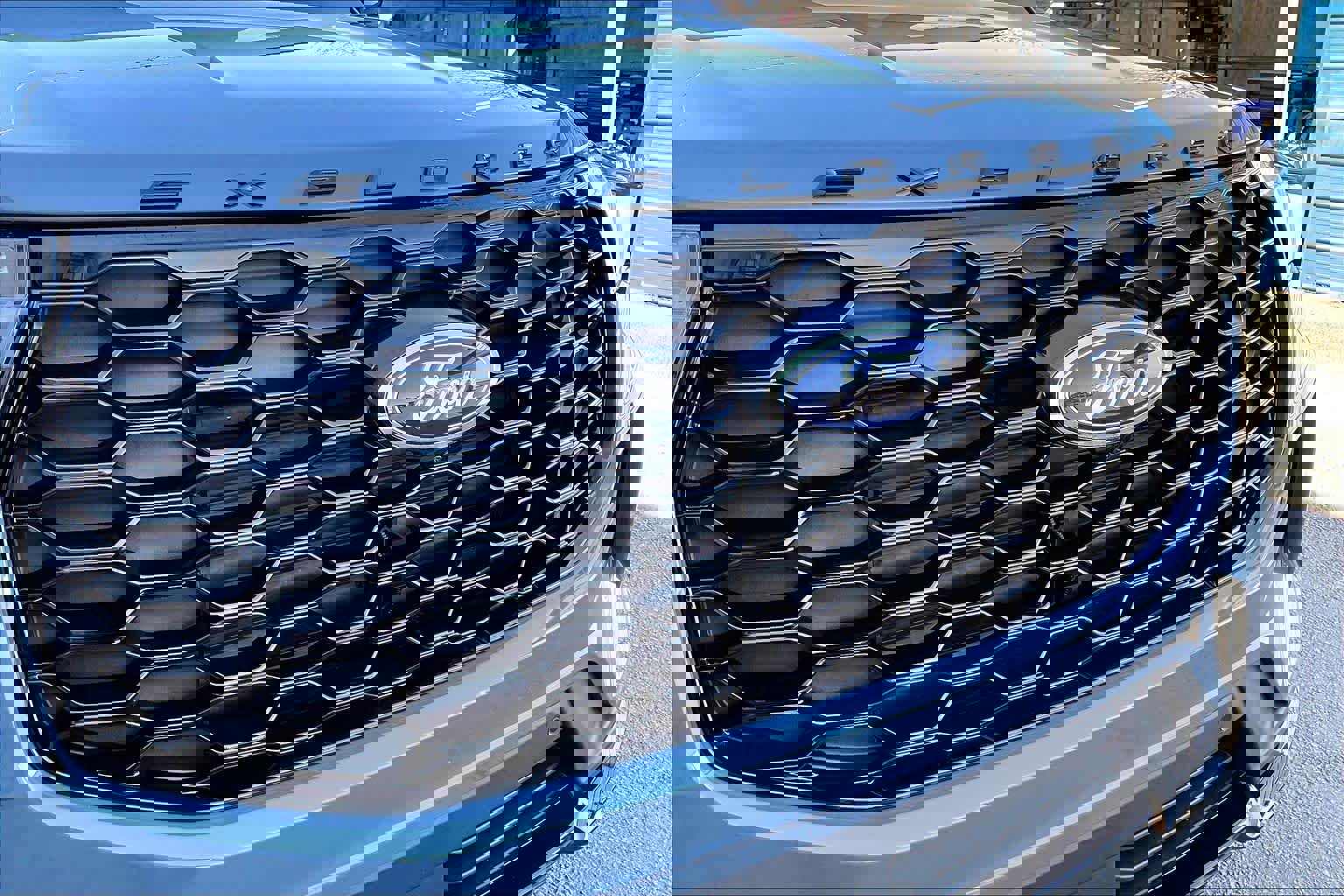 Certified 2025 Ford Explorer ST-Line w/ Premium Package image 31