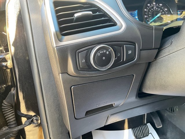 Certified 2023 Ford Edge SEL image 21