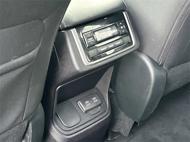 Used 2022 Subaru Ascent Premium w/ Convenience Package image 20