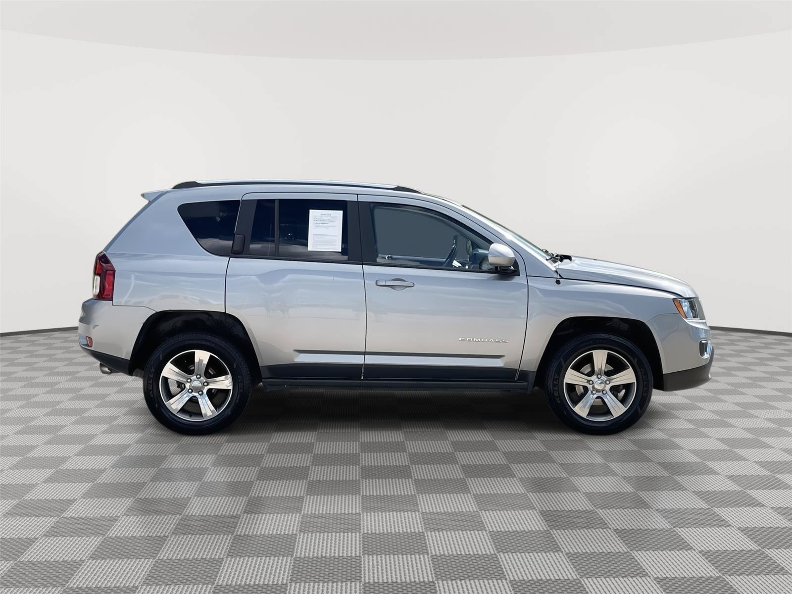 Used 2017 Jeep Compass High Altitude AWD/4WD image 6