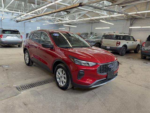 Certified 2023 Ford Escape Active AWD/4WD image 6