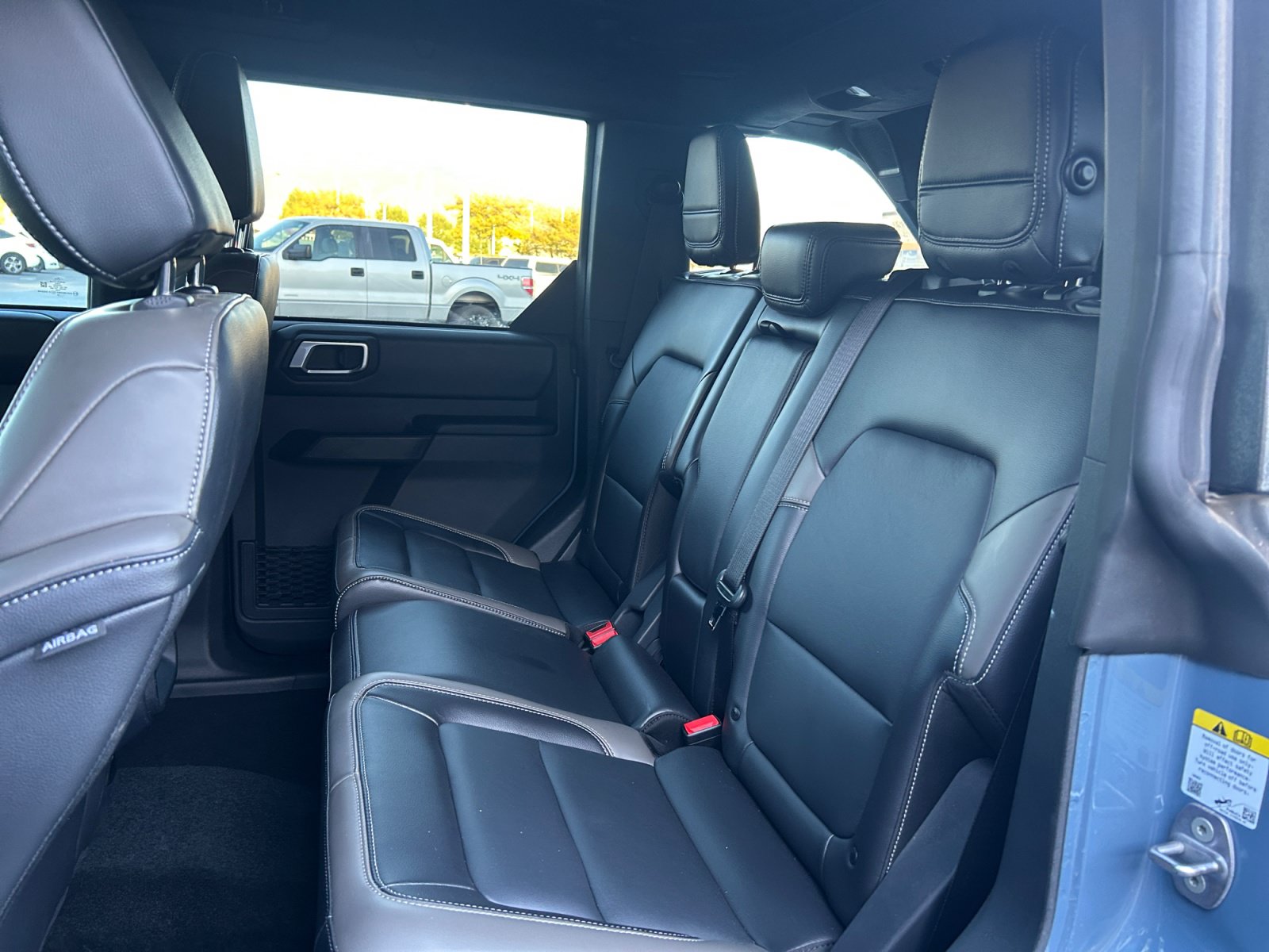 Certified 2025 Ford Bronco Outer Banks AWD/4WD image 16