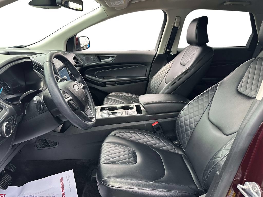 Certified 2024 Ford Edge Titanium AWD/4WD image 10