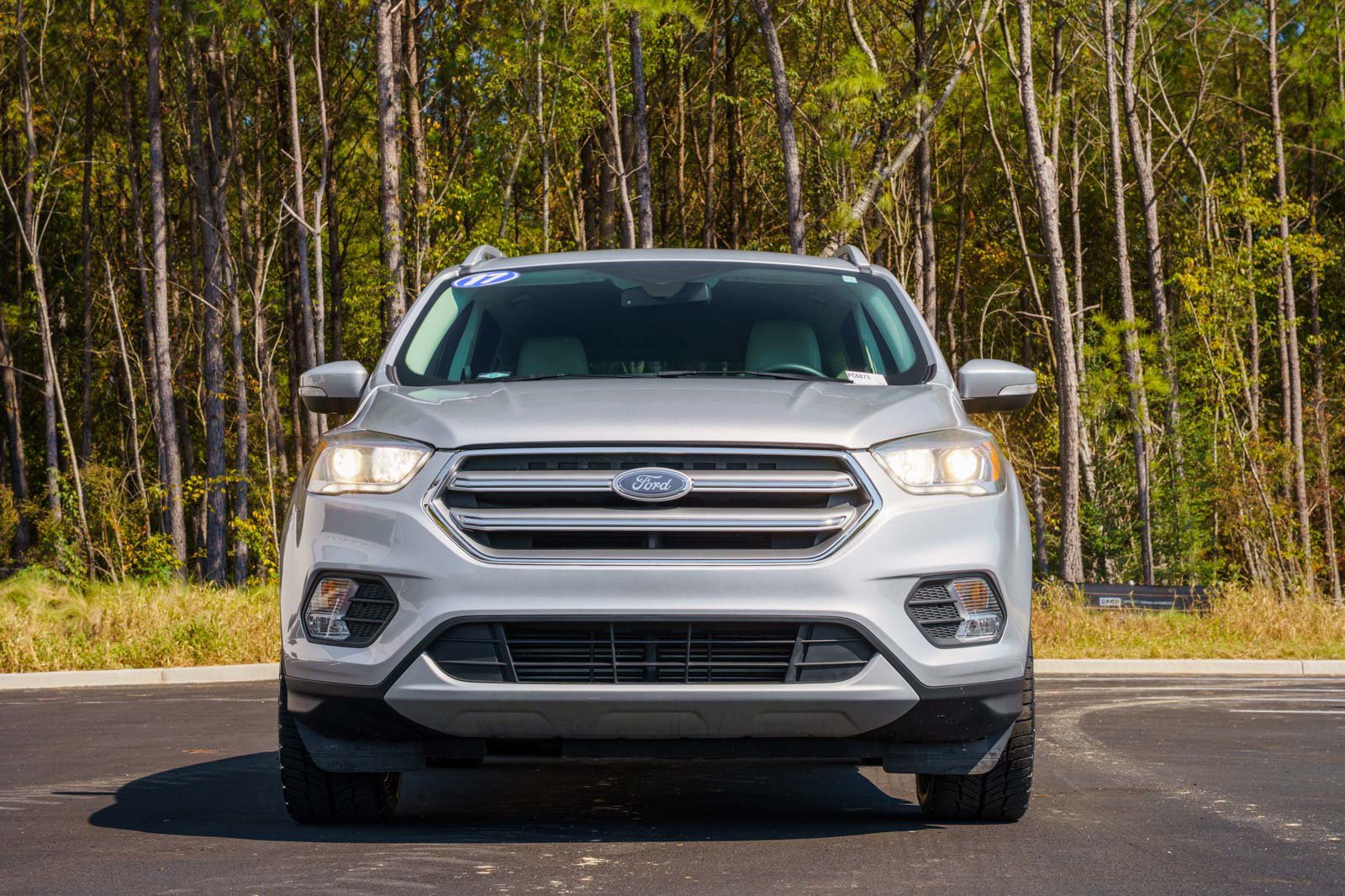 Certified 2017 Ford Escape Titanium FWD image 2