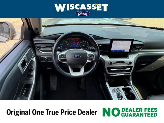Certified 2022 Ford Explorer XLT w/ Equipment Group 202A image 13