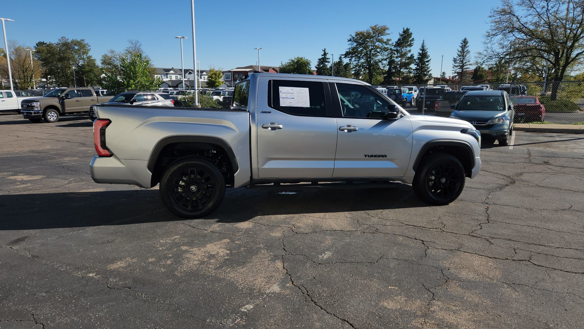 Used 2026 Toyota Tundra Limited AWD/4WD image 13