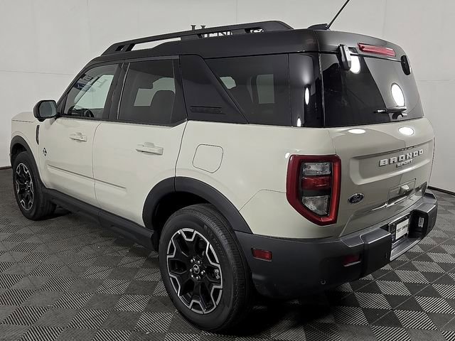 Certified 2025 Ford Bronco Sport Outer Banks w/ Outer Banks Tech Package+ image 3