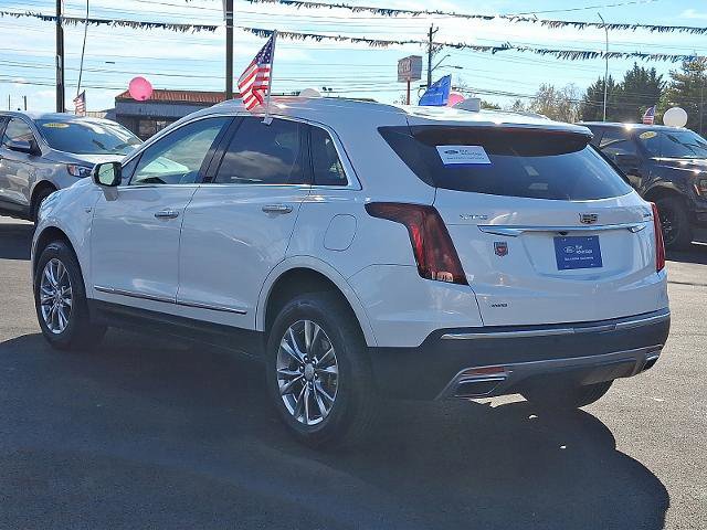 Used 2021 Cadillac XT5 Premium Luxury image 2