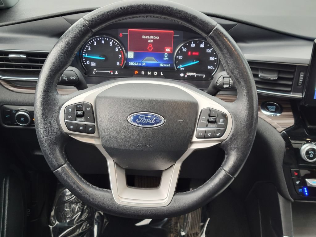 Certified 2024 Ford Explorer Limited w/ Equipment Group 301A AWD/4WD image 29