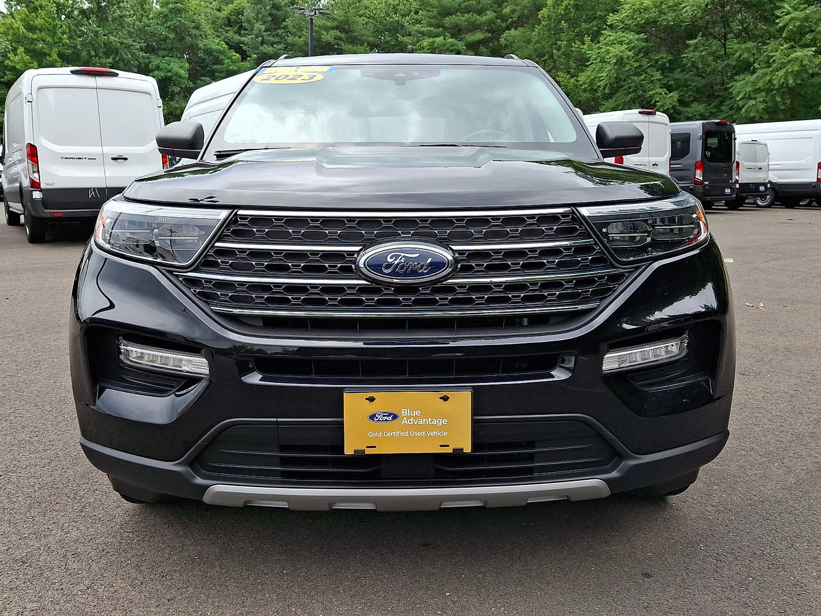 Certified 2023 Ford Explorer XLT w/ Equipment Group 202A AWD/4WD image 2