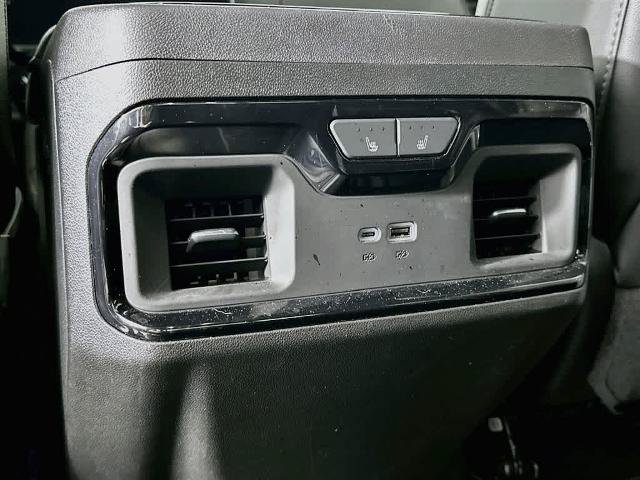 Used 2025 GMC Sierra 2500 AT4 w/ Technology Package AWD/4WD image 13