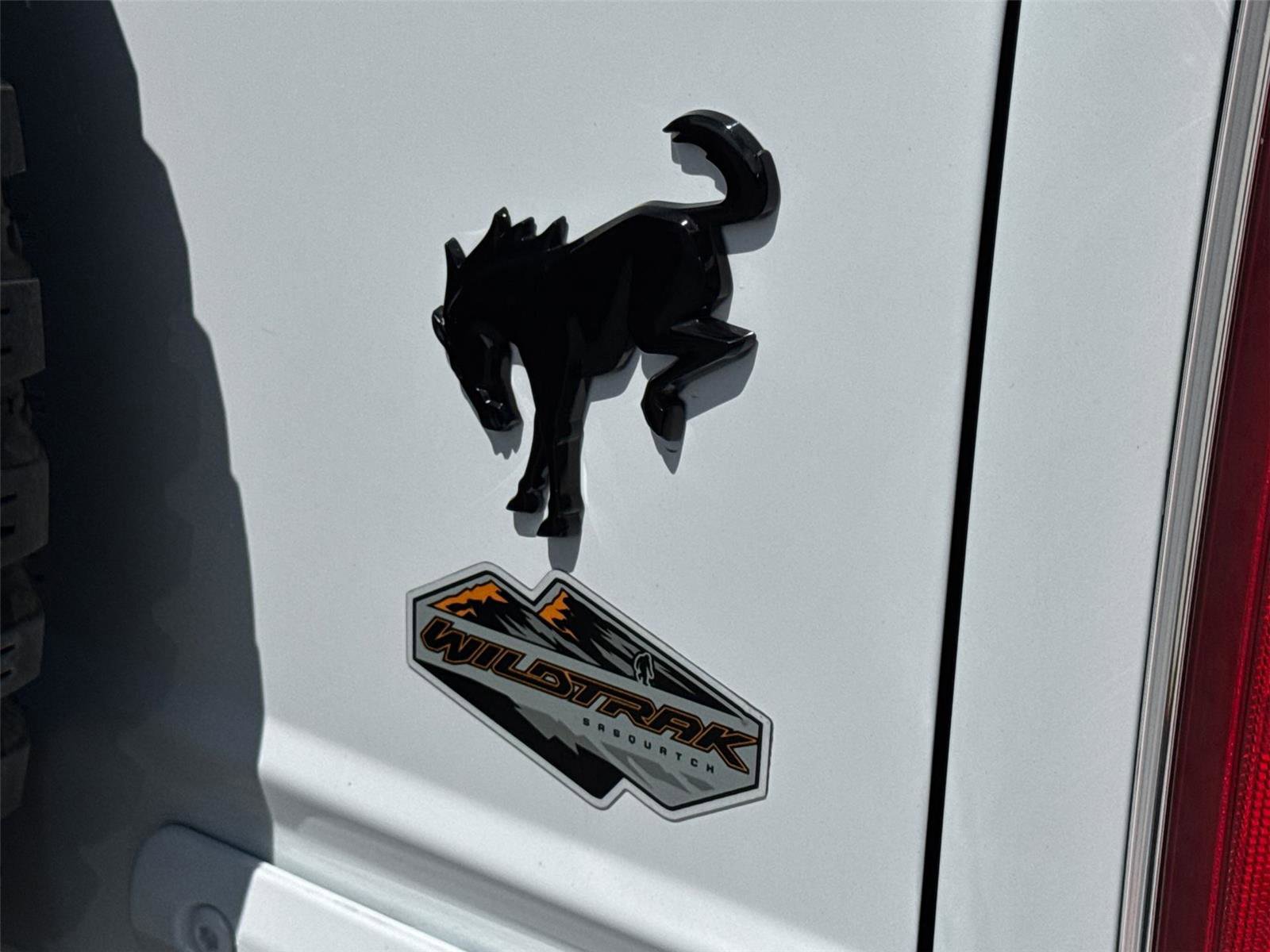 Certified 2023 Ford Bronco Wildtrak AWD/4WD image 15