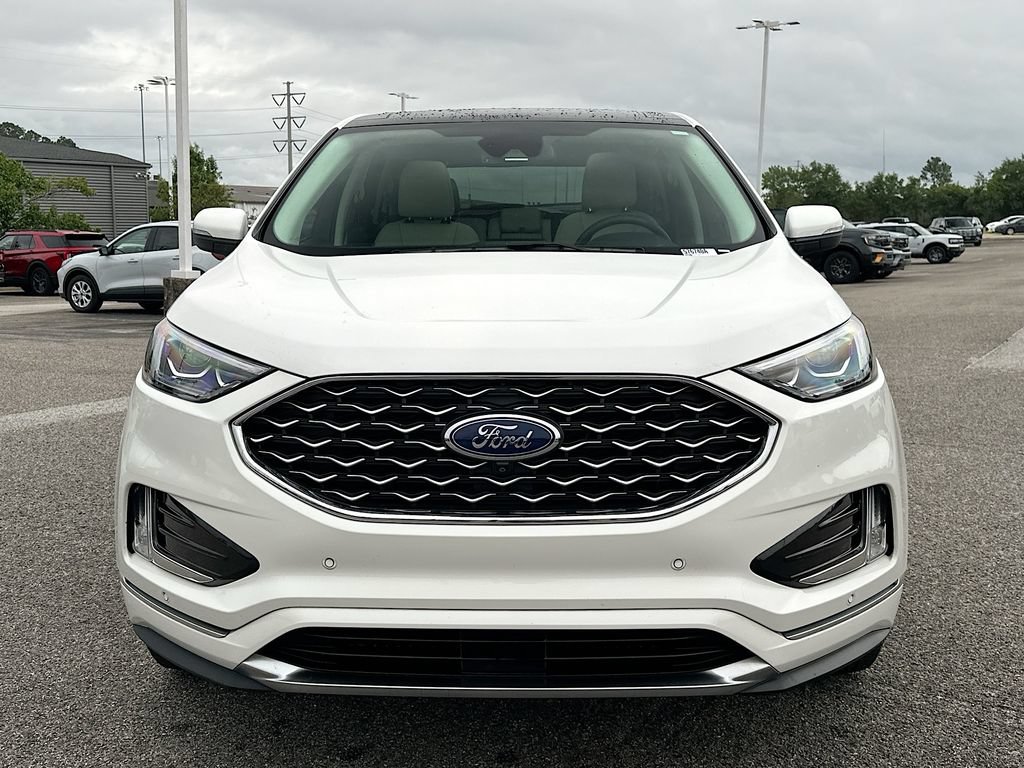 Certified 2021 Ford Edge Titanium w/ Equipment Group 301A FWD image 5