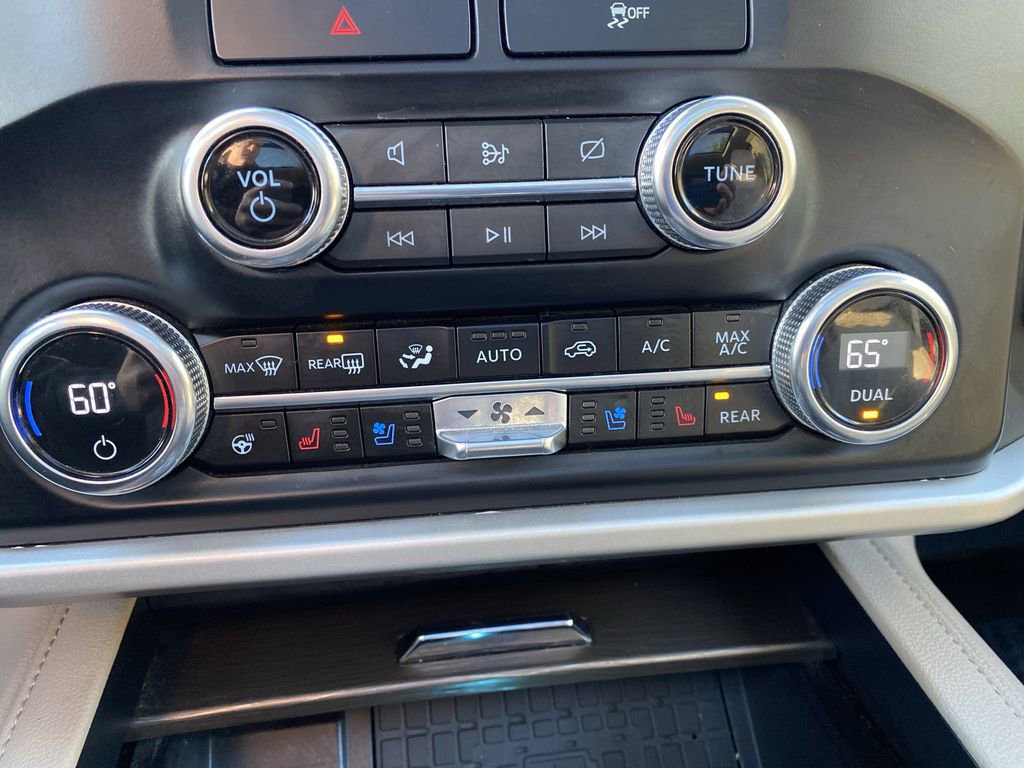 Certified 2023 Ford Expedition Limited image 26