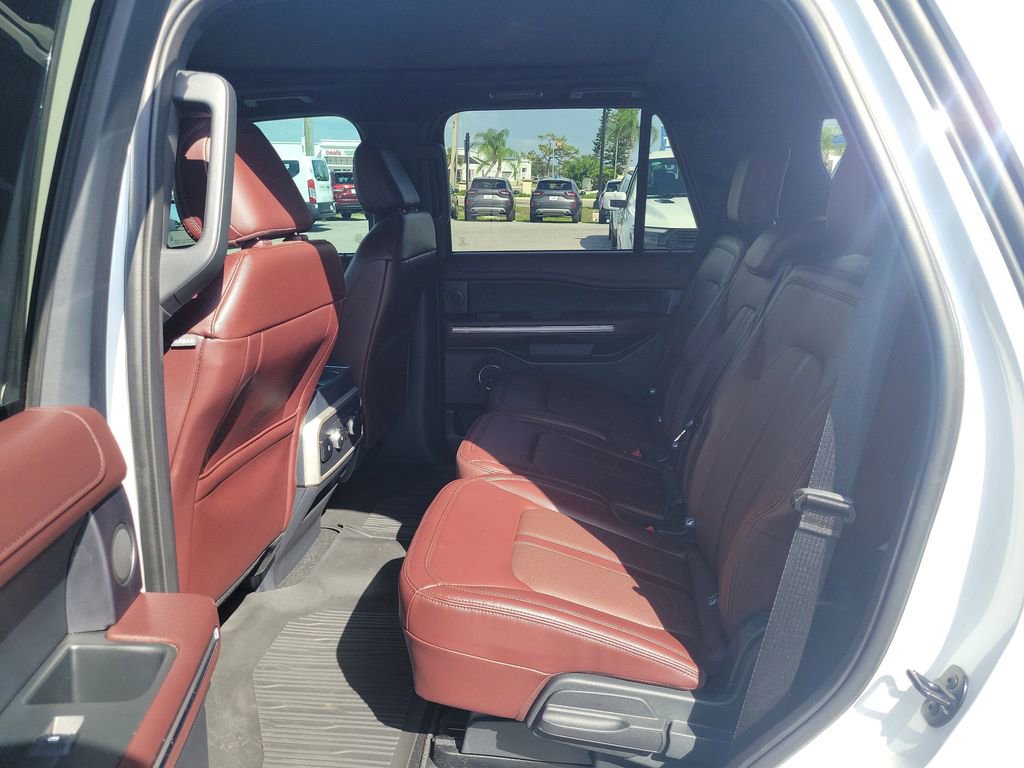Certified 2024 Ford Expedition Limited RWD image 12