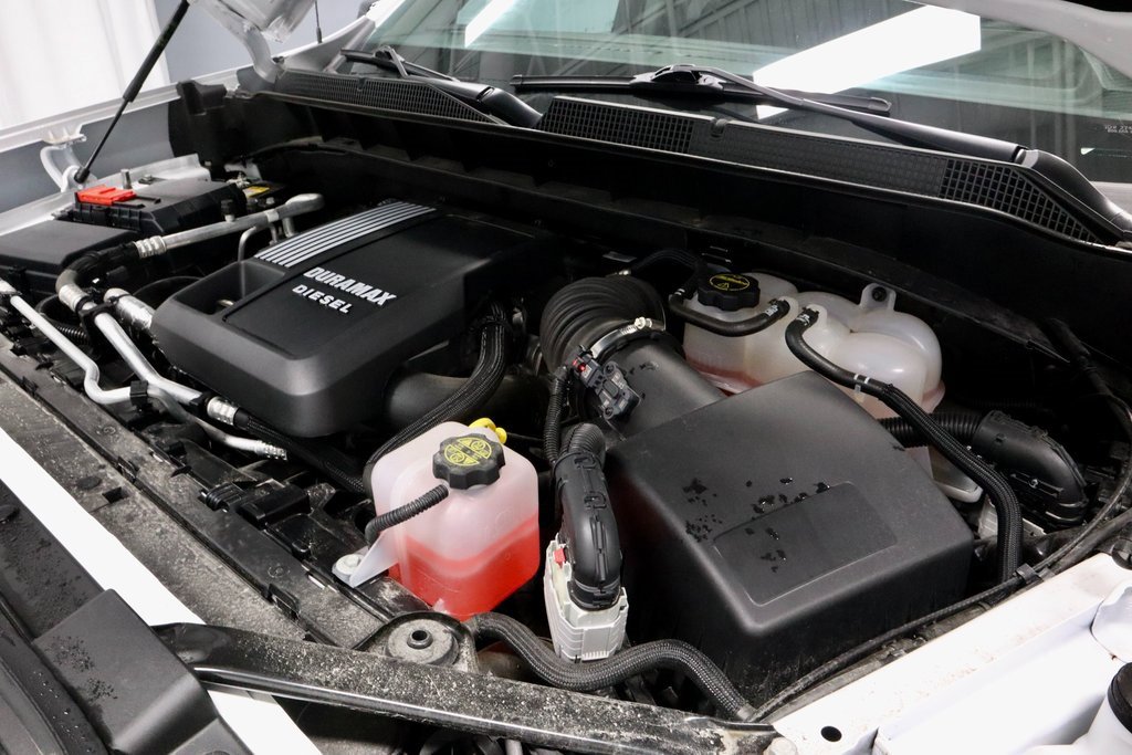 Used 2025 Chevrolet Silverado 1500 RST image 16